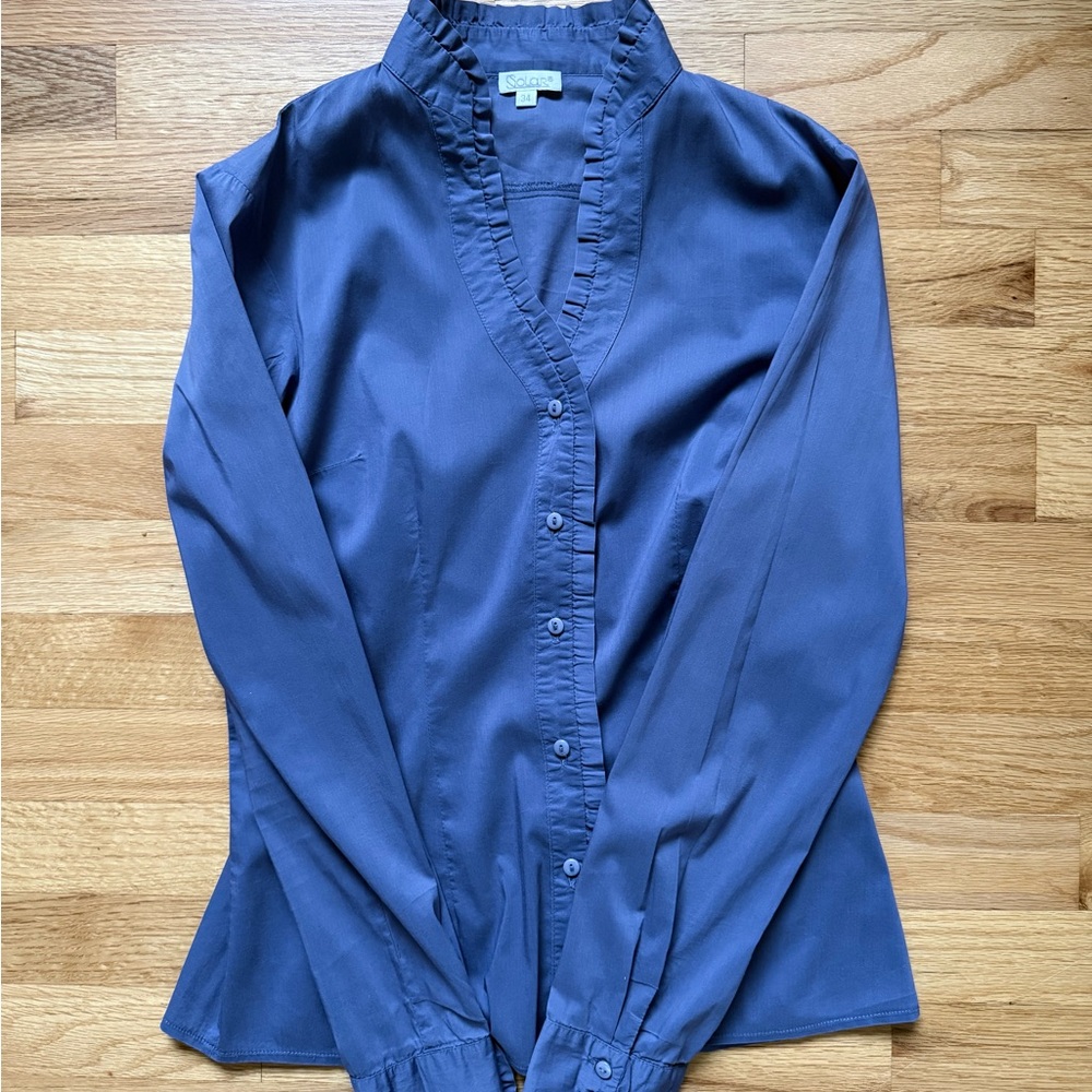 Elegant Lightweight Shirt